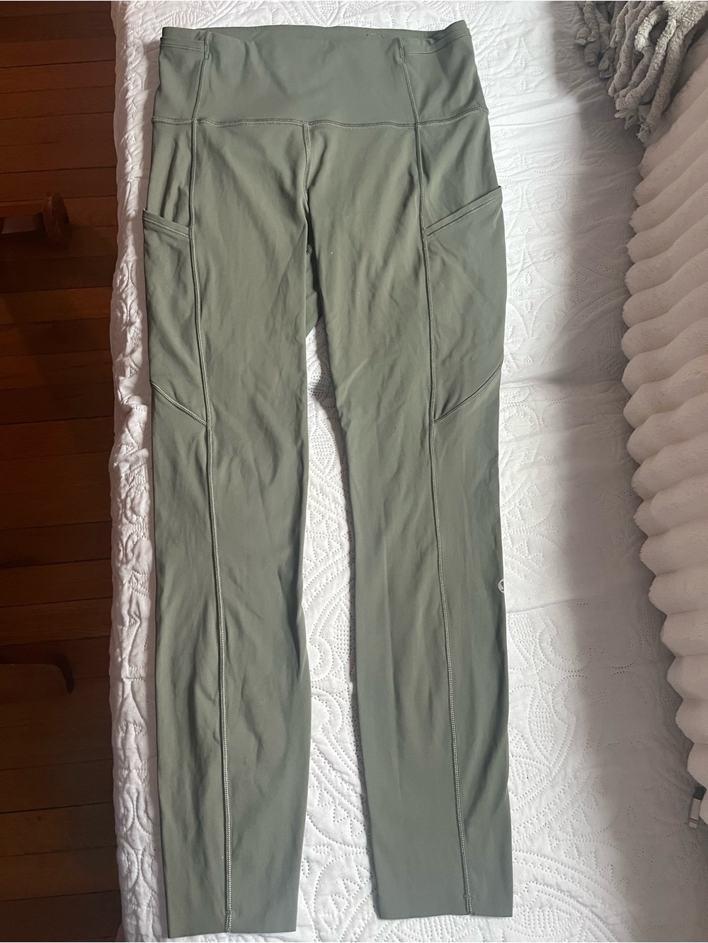 Lulu's Olive Green High-Waist Leggings with Side Pockets